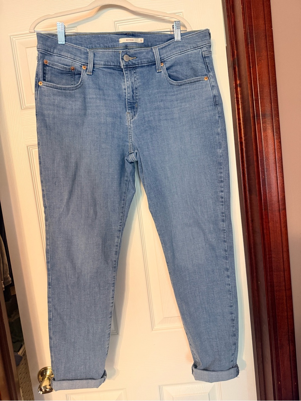 Levi’s boyfriend jeans size 32